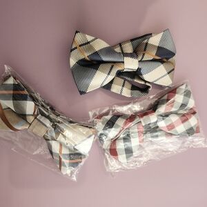 Amazon Men's Plaid Pre-Tied Bow Ties - Beige, Navy & Red Accents